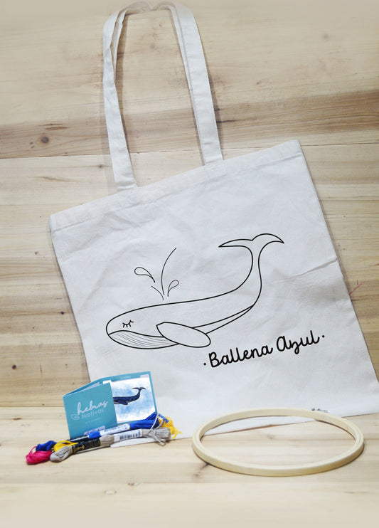 Kit Bordado Ballena Azul